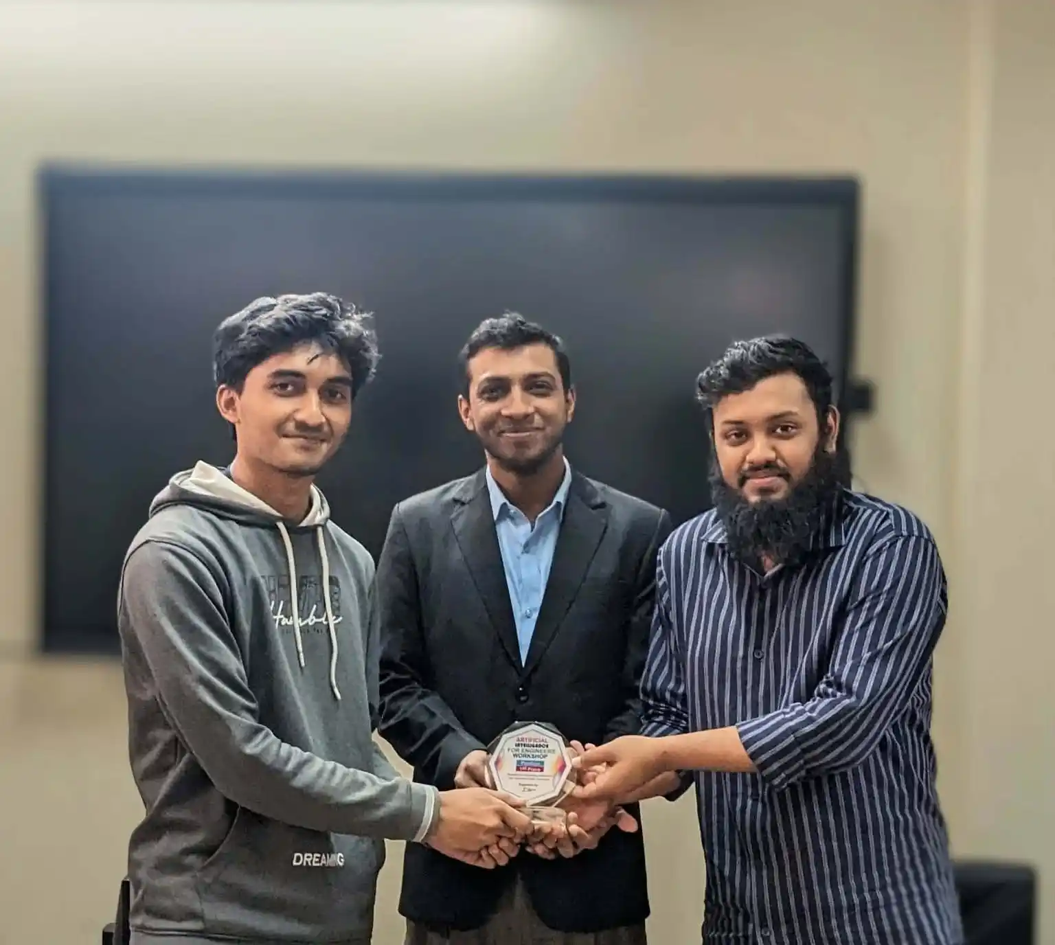 Prize giving ceremony at the AI Bootcamp organized by Softsasi
